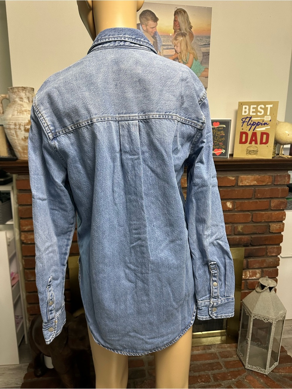 Universal Thread Light Blue Denim Shirt with Heart Patch - Picture 3 of 6